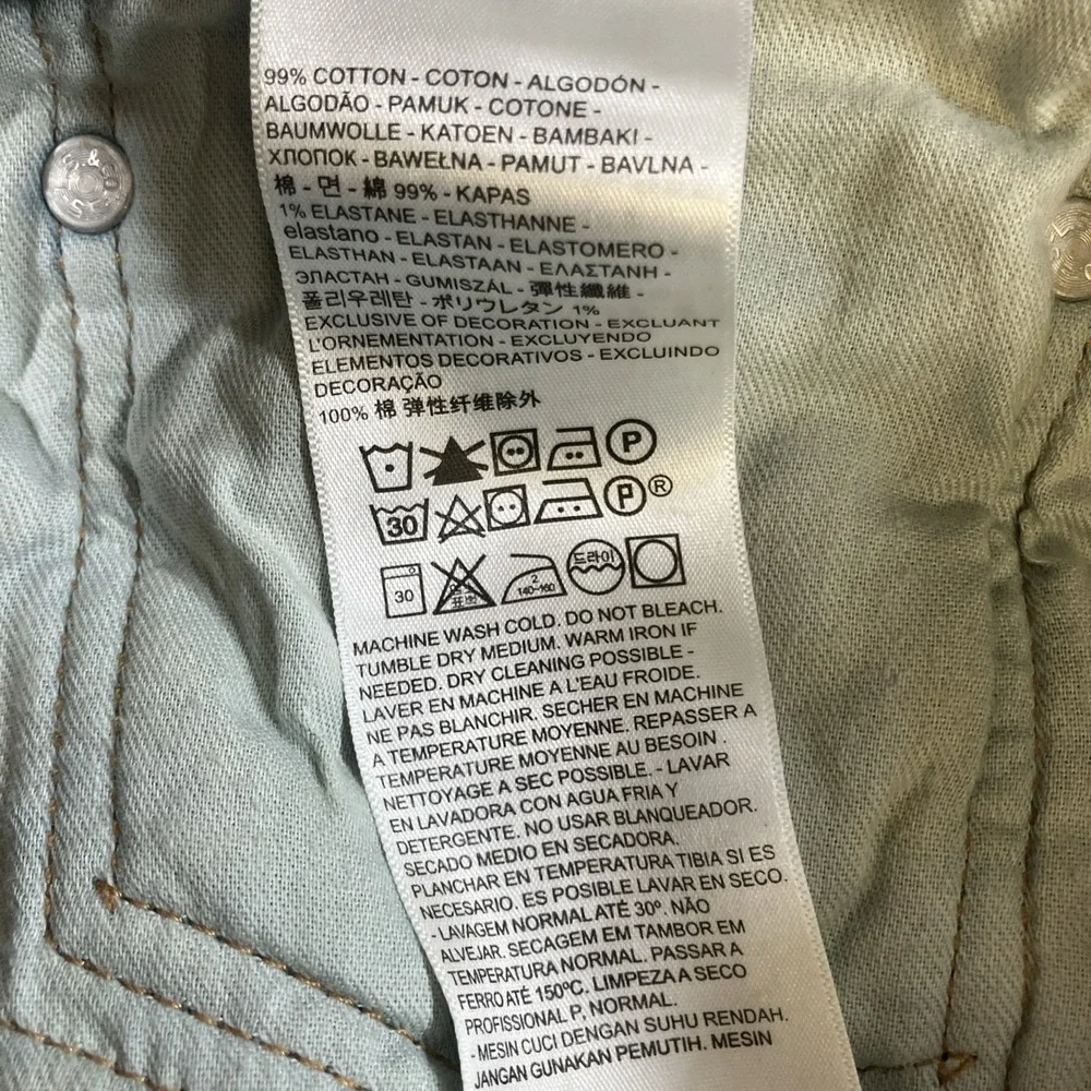 Levis 505 Men's Jeans Size 38X32 Straight Leg Regular Fit Medium Wash
